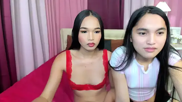 Chantalriches — new chicks in town!
