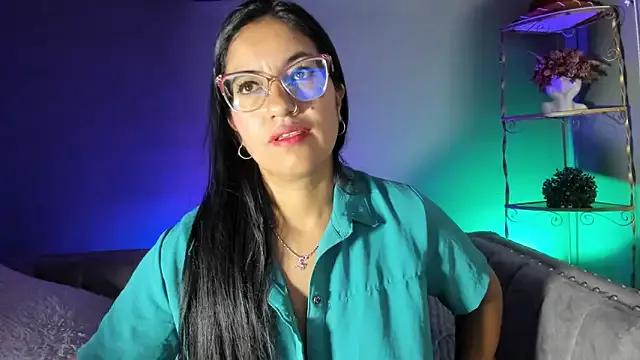 StripChat charlhot_ is Freechat charlhot_ —  show milk