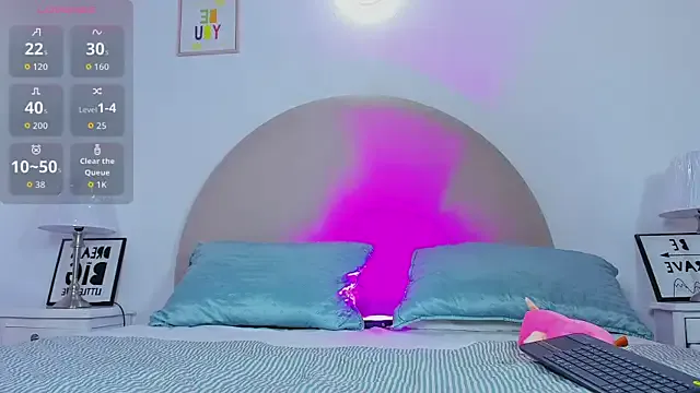 charlotte__queen — Show feet+ Oil