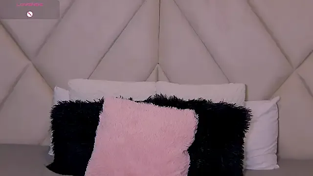 CharlotteeBrownn — Boobsjob 