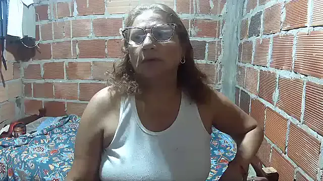 charrysexy1 — Freechat on StripChat