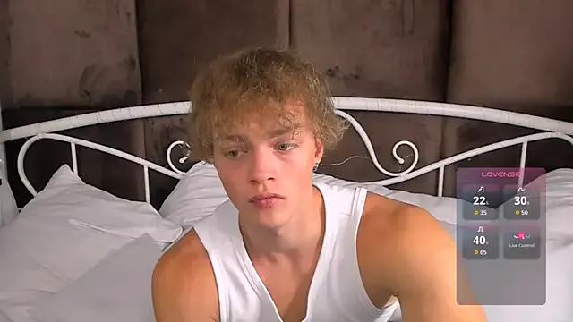 ChaseMuscular — Cum show