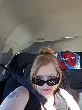 CherrryCakes87 — Make Me Cum In Public W/ Toy