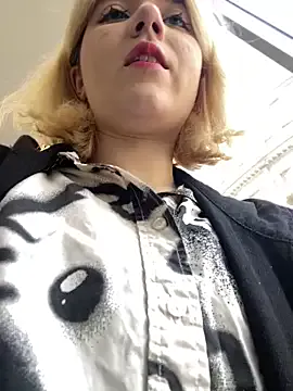 Cherry___Blossom — flash + squeeze my boobs in public