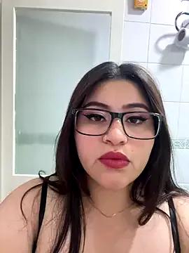 Cherry_kissxx — Freechat on StripChat