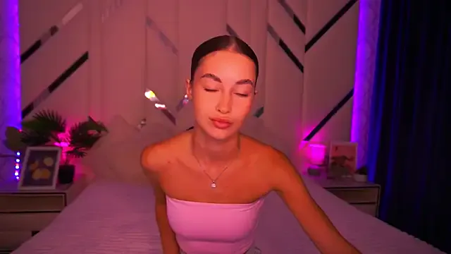 CherryyLulu — hi guys) third day here) For good start