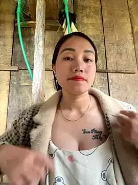 StripChat chipp-bong is Freechat chipp-bong — c gp bt