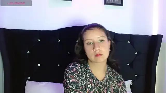 Chloe-love_ — show pussy