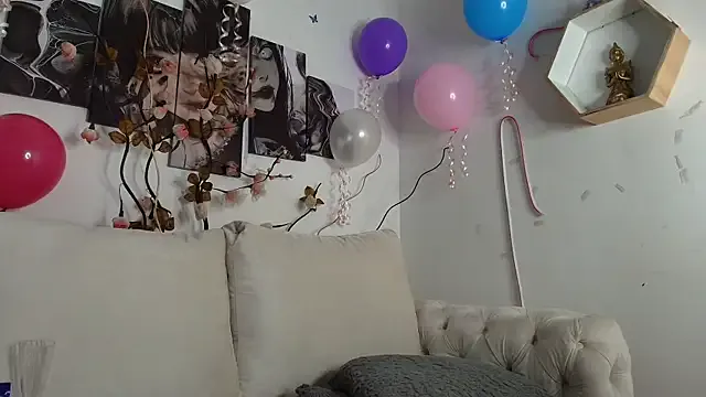 chloe_kiss1 — Play Boobs & Sexy Massage