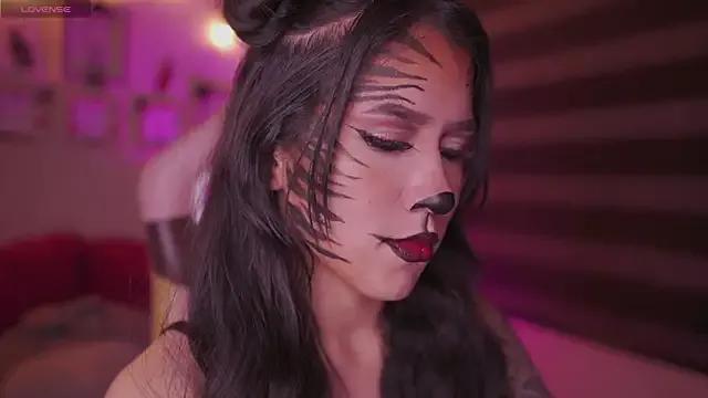 StripChat chloe_moons_ is Freechat chloe_moons_ — ANAL