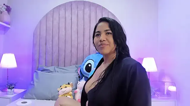 ChloeScotte — Spit boobs
