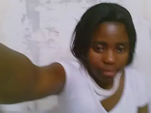 ChubbyDollx25 — ill be pulling pussy wide