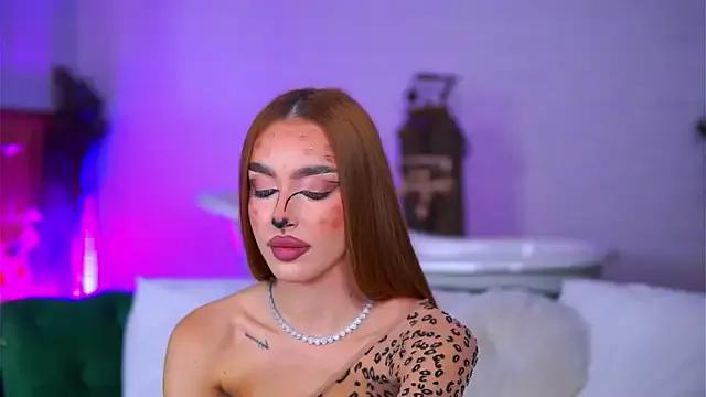 StripChat ClaraBenatti is Freechat ClaraBenatti — Boobies out