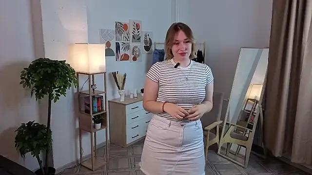 ClarePratillo — Air kiss