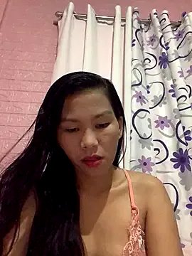 Cleo17 — Naked play pussy finger inside with 3