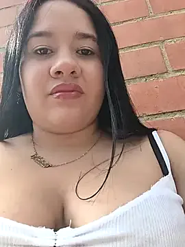 Cloe_27 — Fingers in my pussy