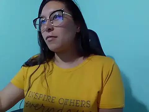 cloe_starr — boobs squeeze