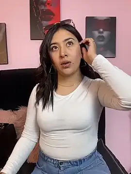 CloeXOX — Apply oil all over my body