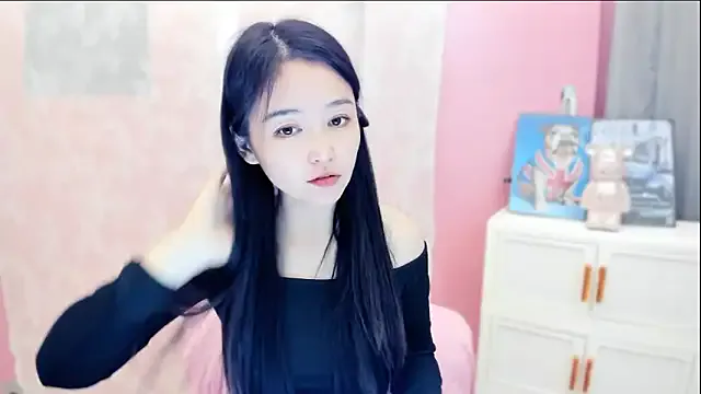 Coco-Sweetie — Freechat on StripChat