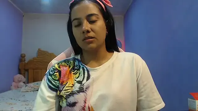 Coral0403 — show ass