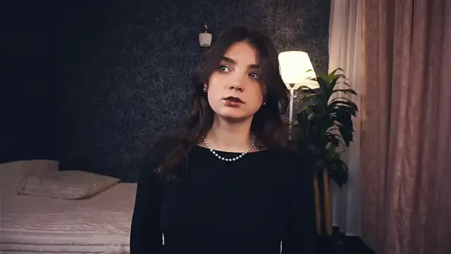 CoraleeTindel — show my tongue