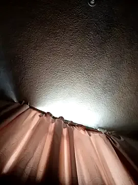 CORALINE_GREYM — Ven y nos consentimos 