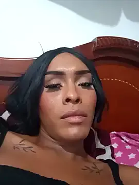 CoralineSweett — naked for me