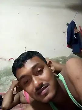 Couple-yi — Full nude show