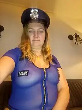 StripChat CoupleKitty is Freechat CoupleKitty — CUM IN ASS
