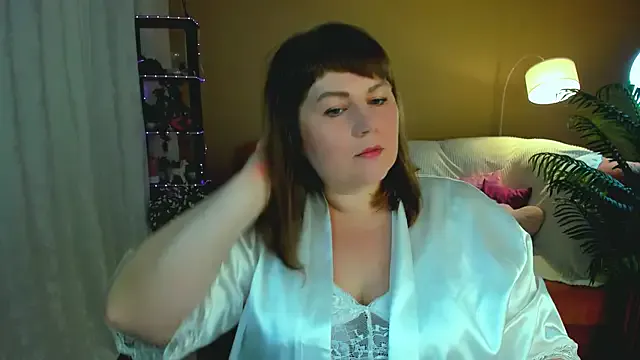CrystaalStaar — Freechat on StripChat