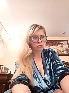 StripChat Crystal00Girl is Private Crystal00Girl —