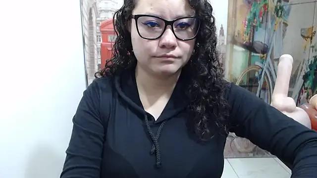 StripChat curly_greeneyed is Freechat curly_greeneyed — Get Naked!!!