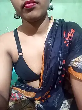 Cute_Couple59 — boobs show