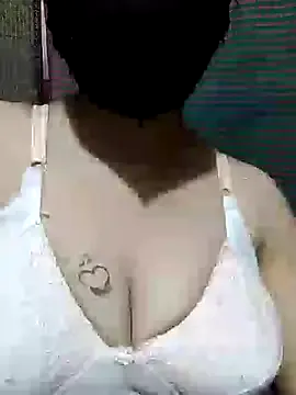 cute_pori07 — Show my Boobs in  Public
