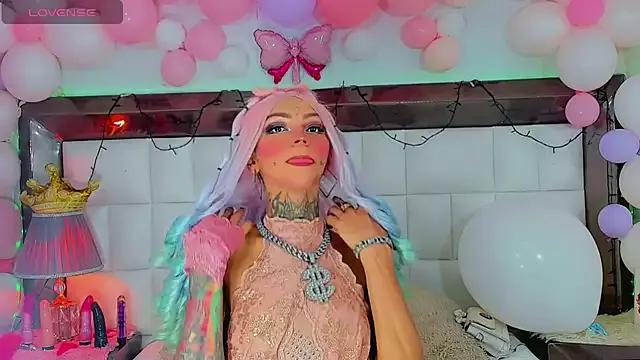 cute_ts_doll — make me your queen