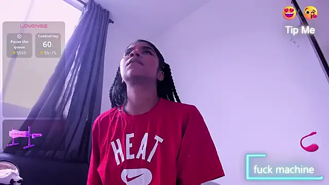 CuteEbony1 — FUCK HARD WITH FUCK MACHINE 30 SEC