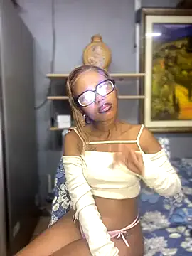Cutie_Riot — Topless