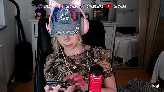 cymaishere — Freechat on StripChat