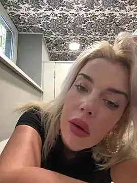 Daddyslittlebaby — Freechat on StripChat