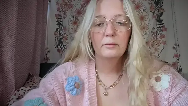 Daisyxoxo_ — LAST TRIPPER GETS TOY CONTROL 10 MINS