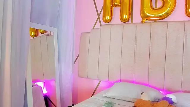 StripChat Dakashyten is Freechat Dakashyten — spank in pussy x5