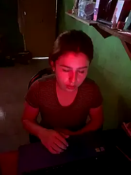 Dalilaarmas88 — Tetas aceitadas biancas
