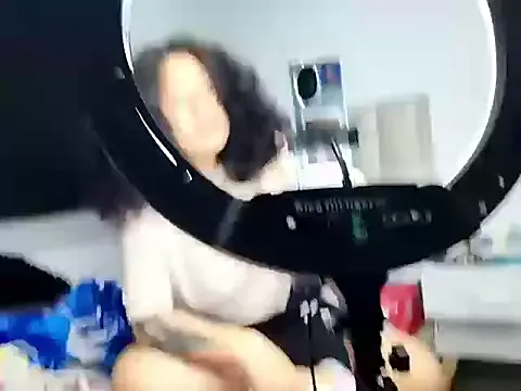Damels — cum in face