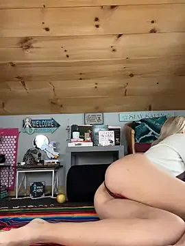 DanaeJustine — Spank Booty x6
