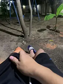 Daniel-900 — Naked in public park- sin nada en parque