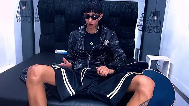 StripChat Daniel_delux_ is Freechat Daniel_delux_ — make me cum
