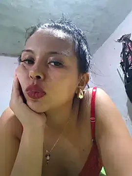 Daniela_Cruz_ — Freechat on StripChat