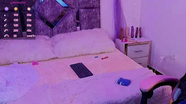 danilu_and_eva21 — PLAY STRAP ON ON PUSSY