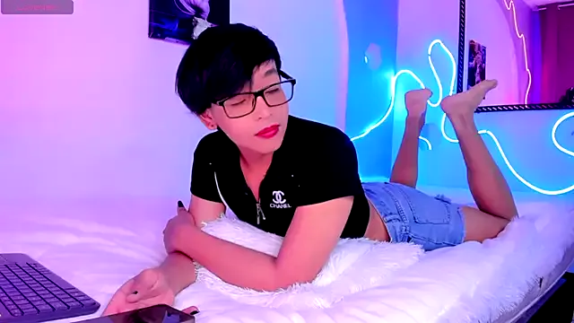Dannyhot_ — MAKE ME HAPPY