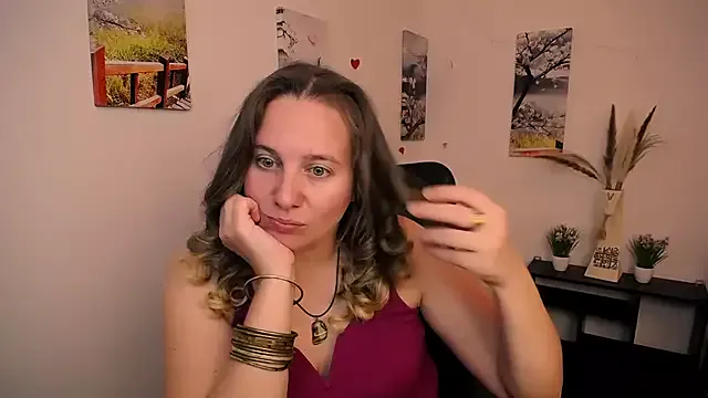 Darklure_ — for a luxurious mood